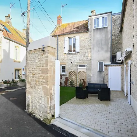 La Maison Des Ours - Proche De