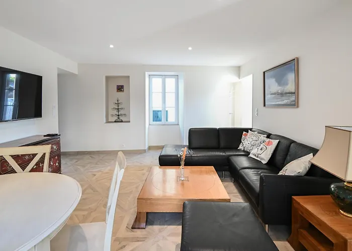 La Maison Des Ours - Proche De *