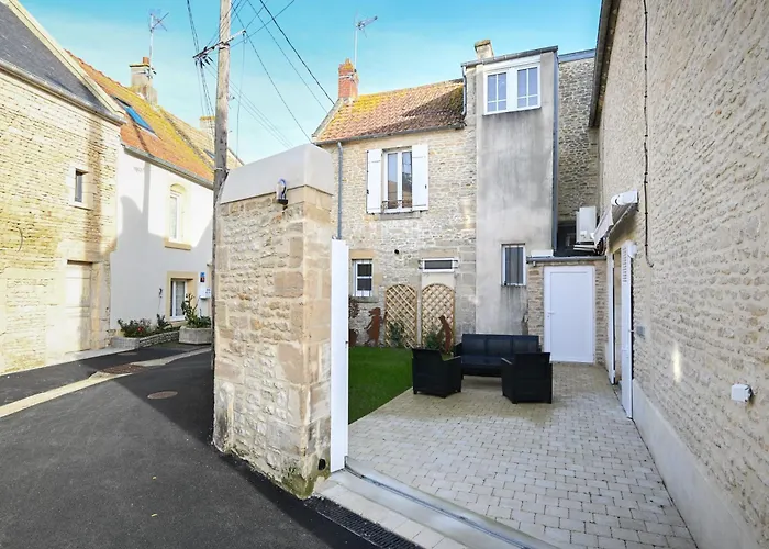 La Maison Des Ours - Proche De